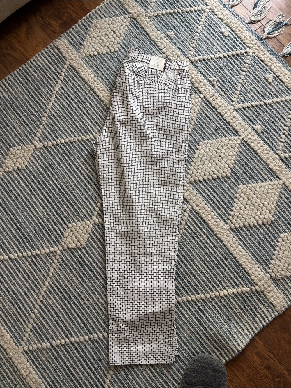 Tommy Hilfiger new “Harper” Black & White Micro print ankle Pant